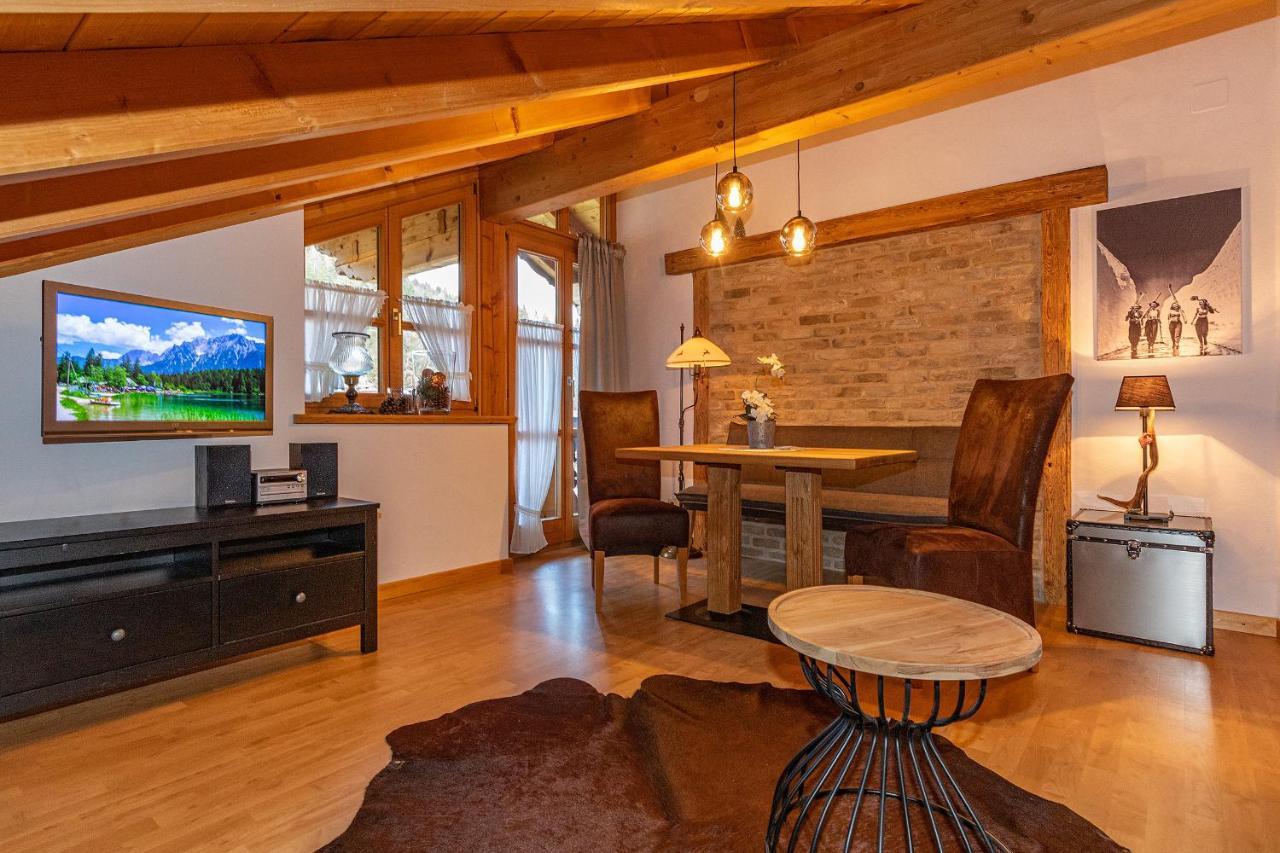 Ferienhaus Alpenblick Mittenwald Exteriör bild
