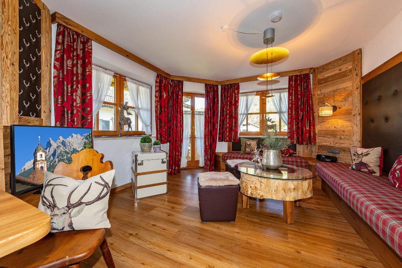 Ferienhaus Alpenblick Mittenwald Exteriör bild